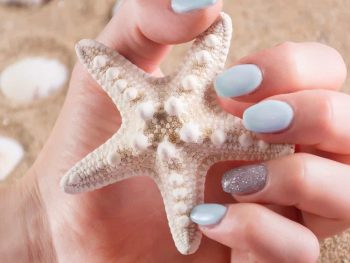9 Nail Art Designs For Your Beach Vacation