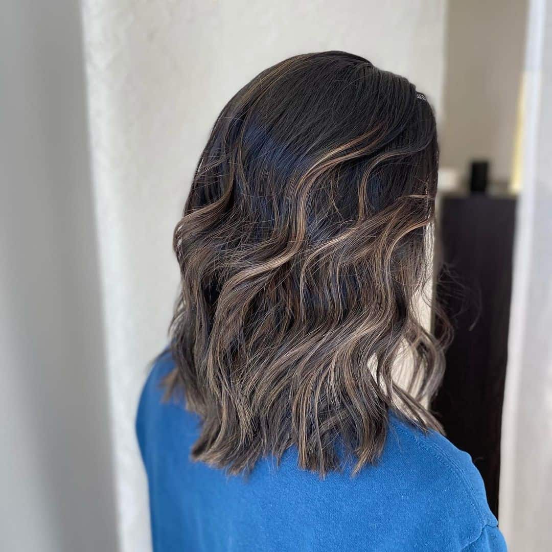 Short Seamless Highlights On Black Hair