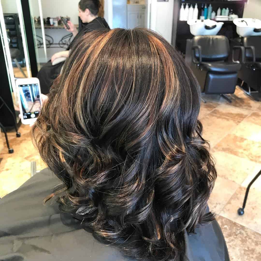 Short & Wavy Hair Blonde Highlights On Black Hair