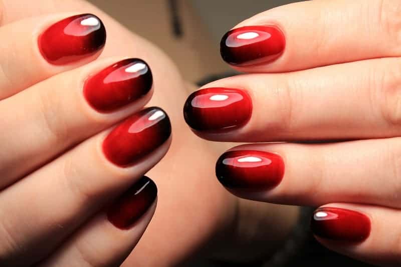 Natural Short Oval Nails With Black And Red Ombre