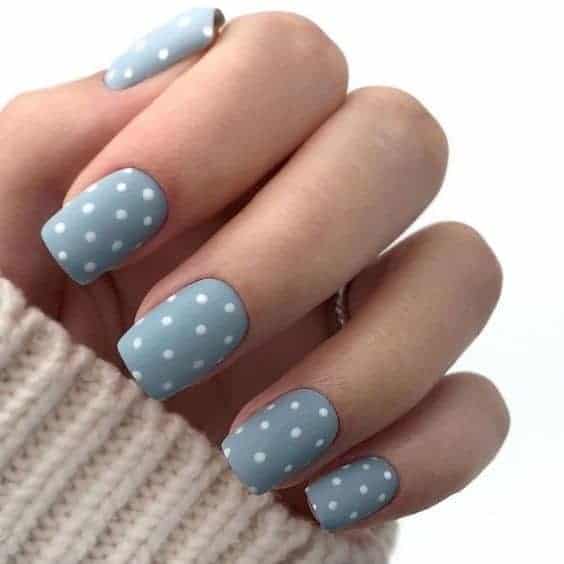 Polka Dot Bright Blue Short Manicure