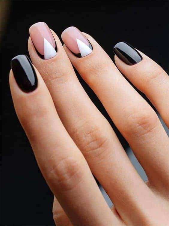 Short Black And White Nails