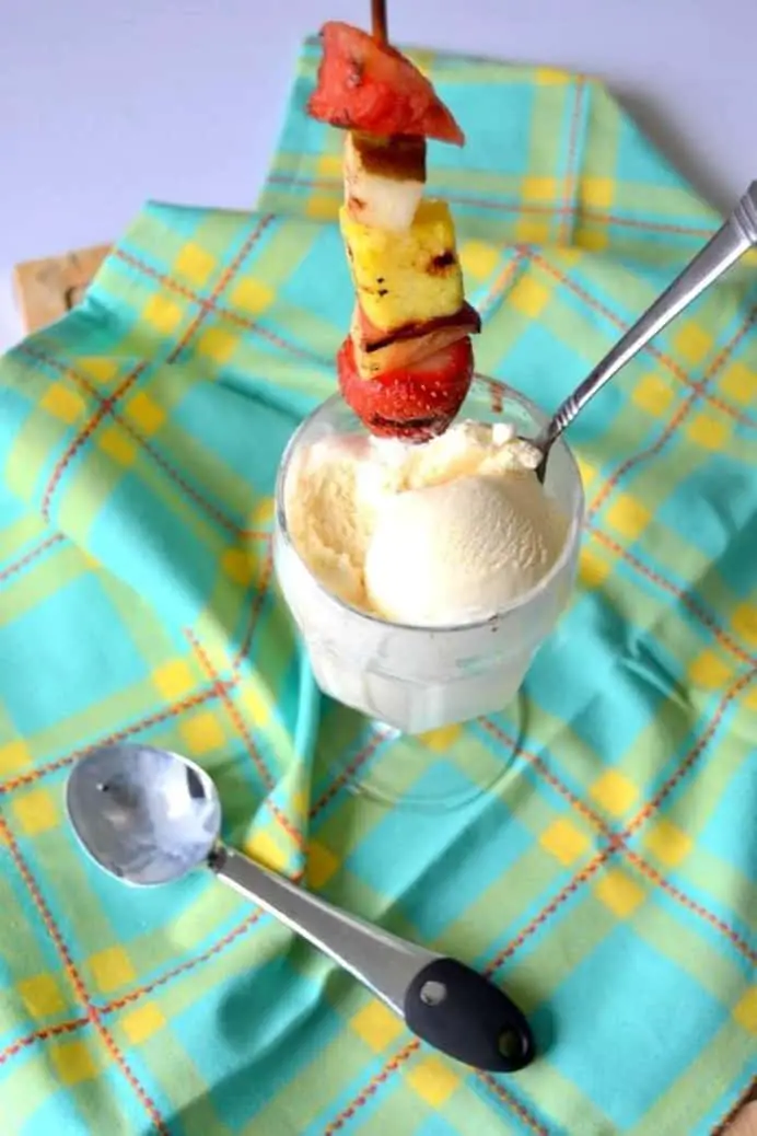 GRILLED FRUIT SUNDAES