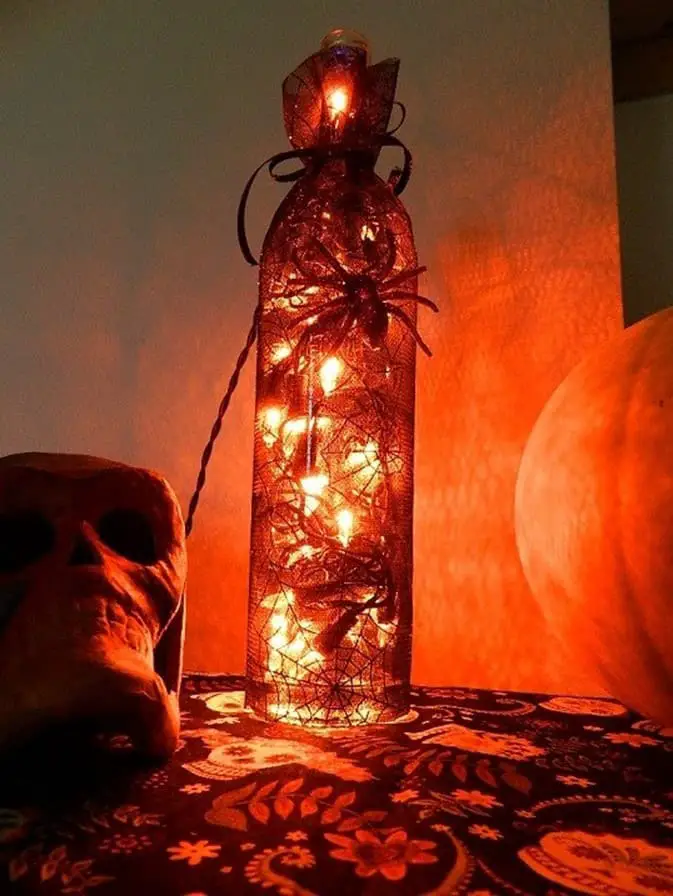 HALLOWEEN WINE BOTTLE LAMP