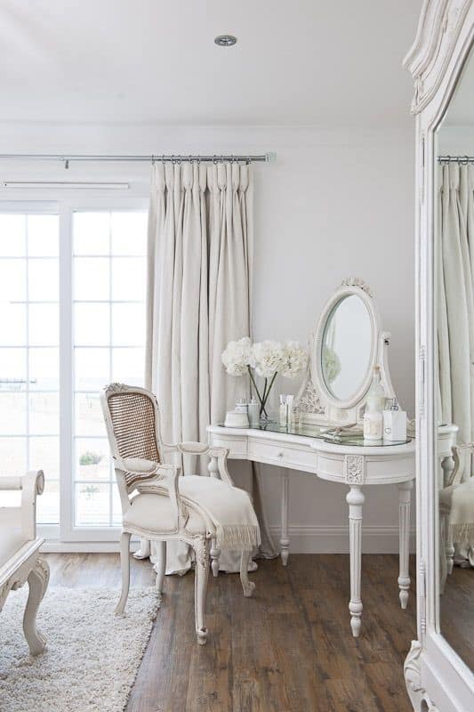 21. Romantic All White Vanity Table 