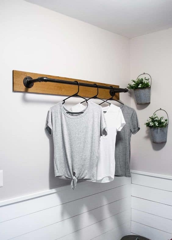 5. Simplistic And Minimalistic DIY Clothing Rack