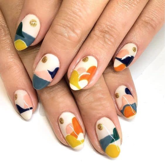 Creative Abstract Nails With Unique Splash of Colour