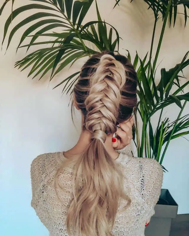 60+ Stylish Pigtail Hairstyles To Adopt In 2022 (Make You Feel Young And Fresh) 32 Fishtail Braids 2