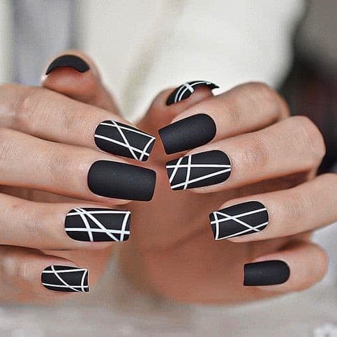 Geometric Acrylic Nails Square Shape Black & White