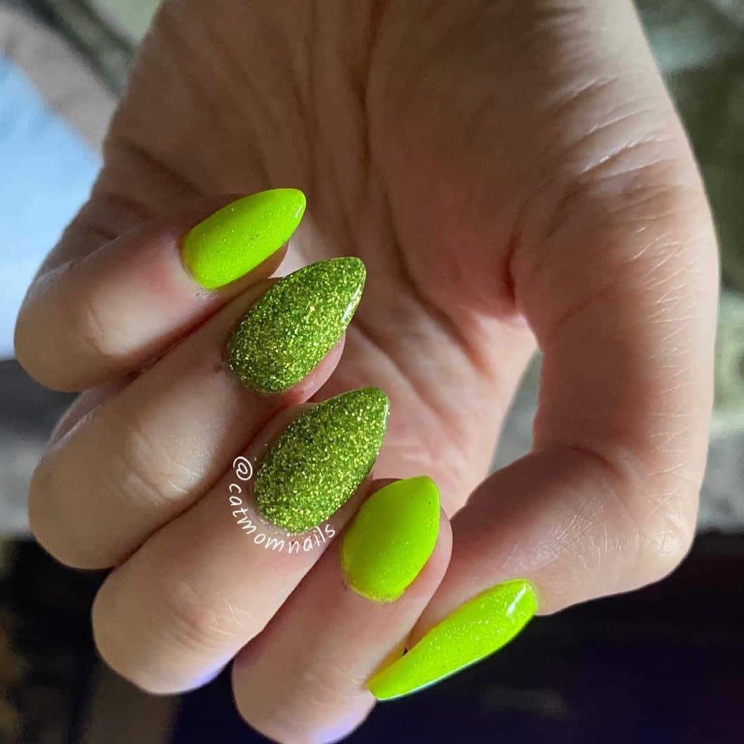 Lime & Green Oval Shaped Two Colored Nails 