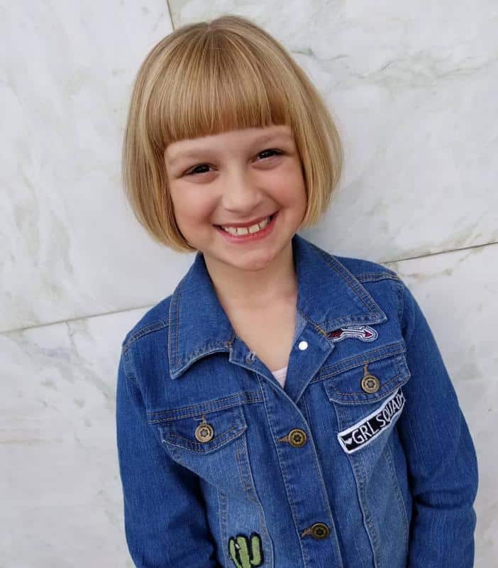 20+ Short Haircuts Ideas for Girls (Young, Pre-teen And Teenage) 8 A rounded bob for young girls 1