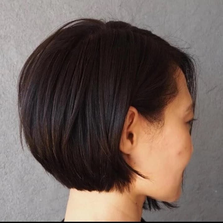 20+ Short Haircuts Ideas for Girls (Young, Pre-teen And Teenage) 7 An inverted bob for young girls 2