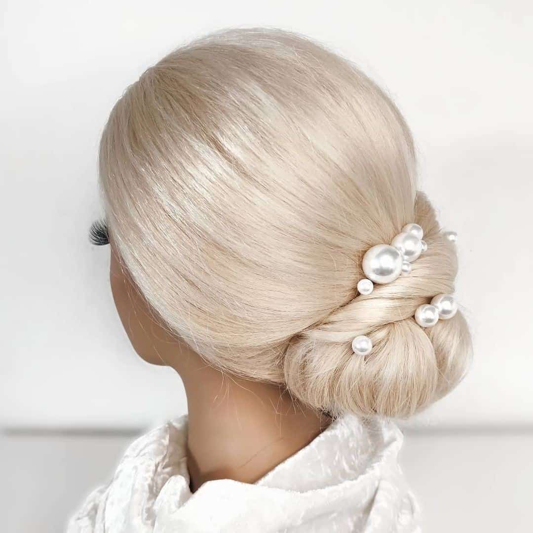 Blonde Updos For Short Hair