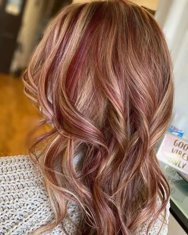50+ Fabulous Looking Highlights On Brown Hair: Best Ideas For A Color Makeover - Tattooed Martha 50+ Fabulous Looking Highlights On Brown Hair: Best Ideas For A Color Makeover - Tattooed Martha