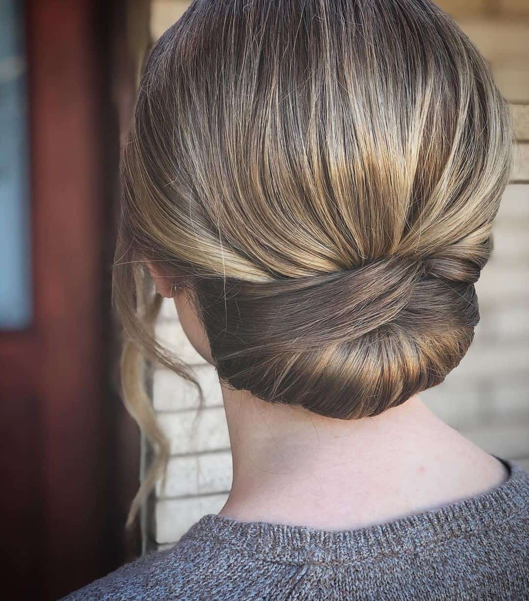 Chic Updos For Short Hair Simple Idea