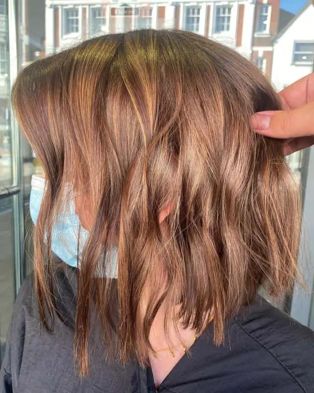 50+ Delicious Caramel Highlights on Brown Hair: Trendy Ideas For A Hair Makeover 49 Chop it Up With Highlights 2