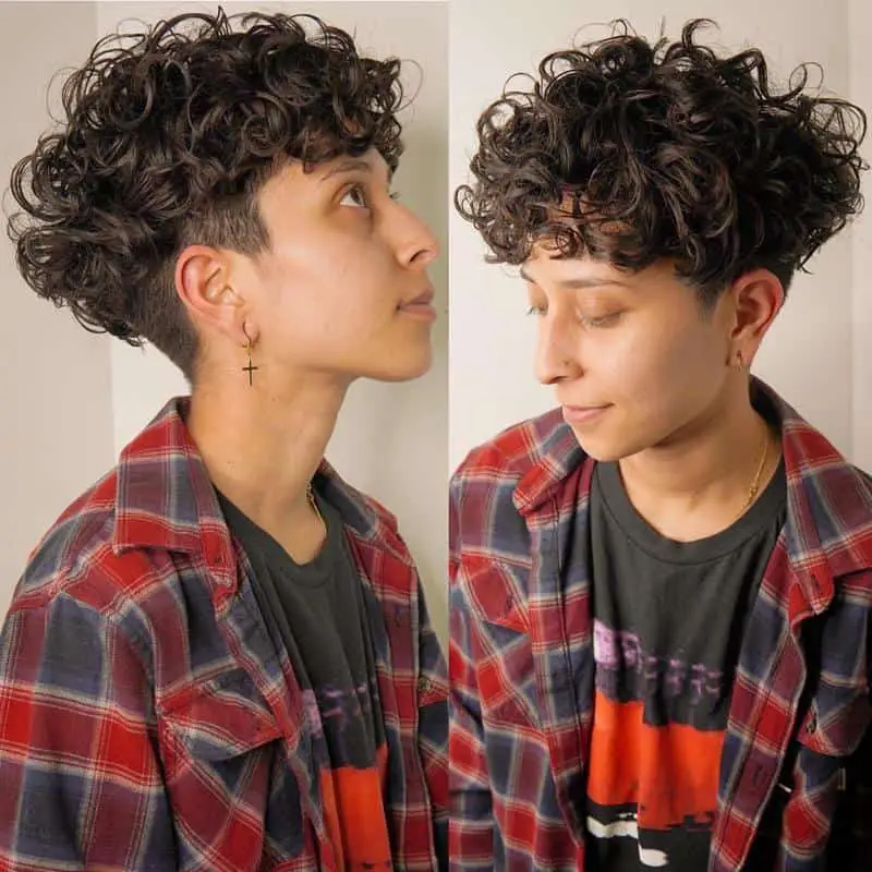 40+ Mushroom Haircut Styles (For Both Men And Women) 37 Curly Bowl Cut 1