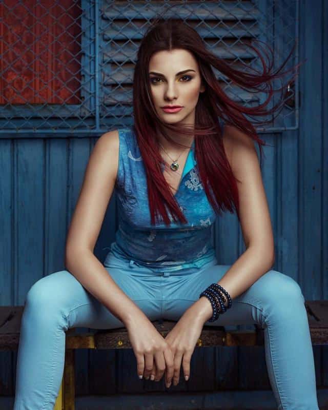 70+ Bold Dark Red Hair Styles: Latest Trends To Rock In 2022 30 Dark Brown Red Hair 3