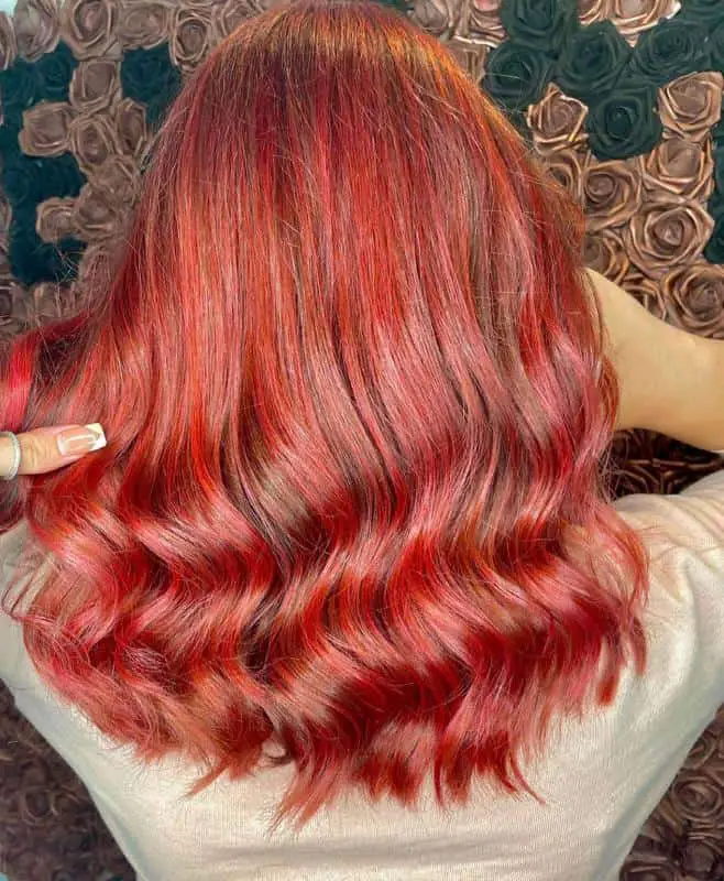 70+ Bold Dark Red Hair Styles: Latest Trends To Rock In 2022 13 Dark Red Hair With Highlights 3