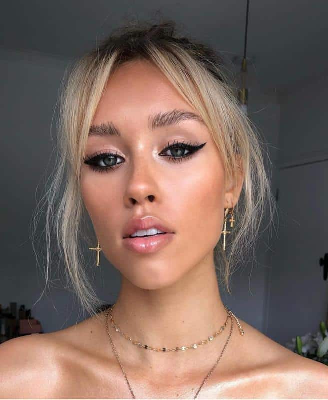 50+ Dark Roots with Blonde Hair Ideas (2023 Update) 35 Dark Roots Blonde Bangs 1