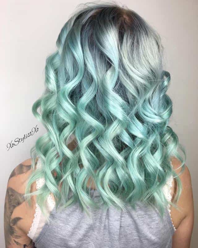 40+ Green Hairstyle Ideas That Will Blow Your Mind (2023 Update) 14 Icy Green