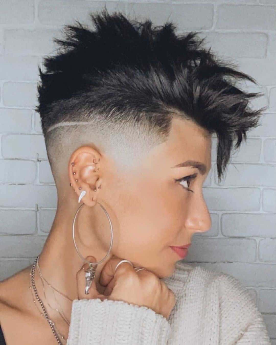 Taper Haircut For Women: Is This a Hair Trend For You? - Tattooed Martha