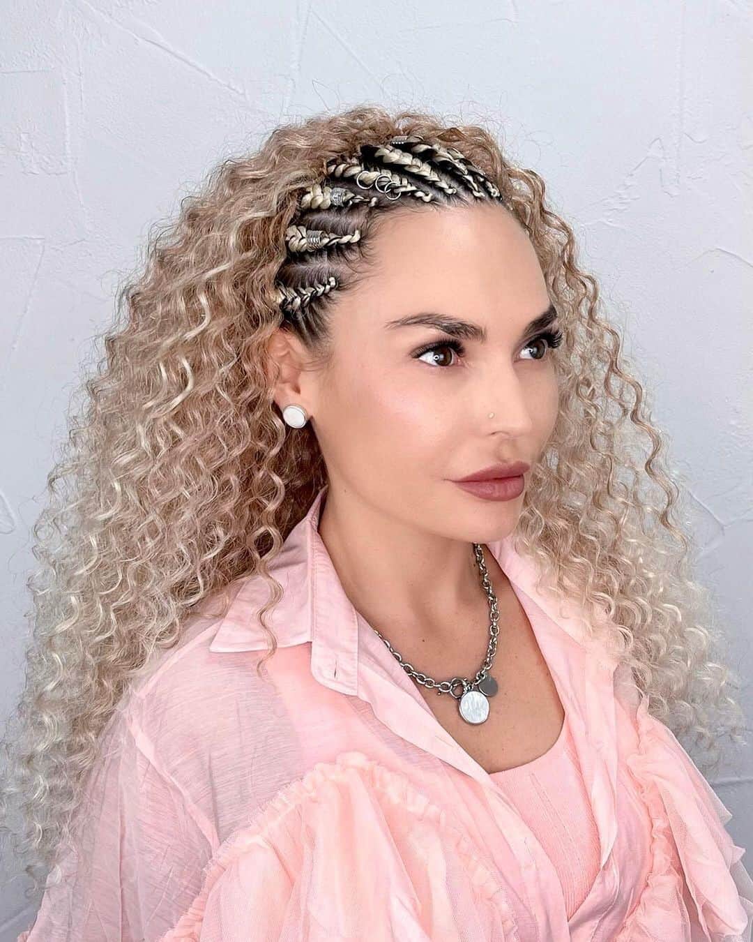 Top 30 Gorgeous Crocheting HairStyles (Short, Medium And Long Hair) 11 Long Curly Crocheting Hairdo