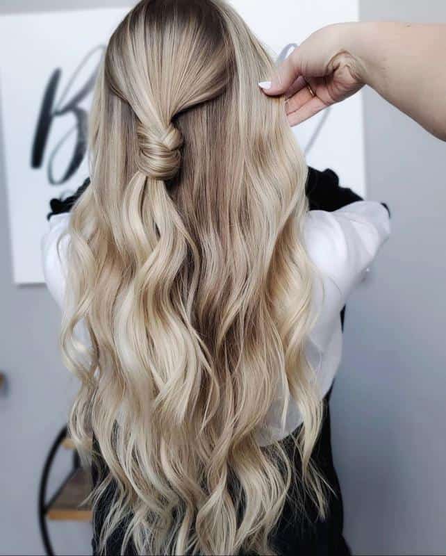 50+ Dark Roots with Blonde Hair Ideas (2023 Update) 28 Melted Pecan 1