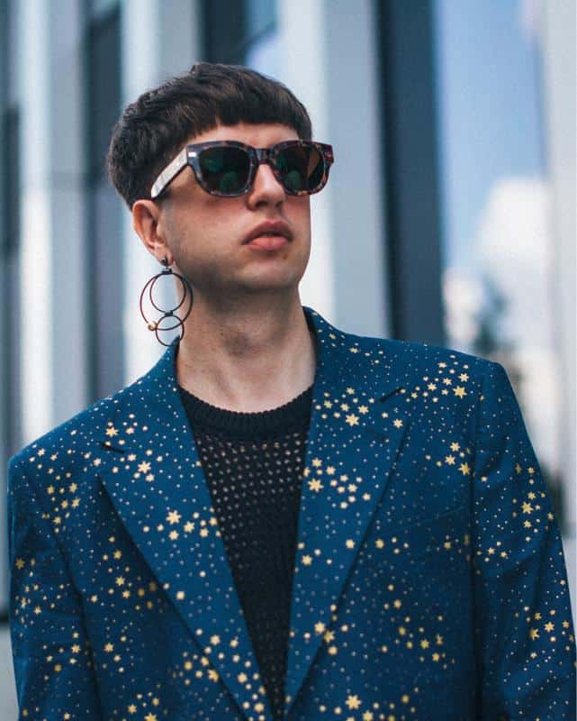 40+ Mushroom Haircut Styles (For Both Men And Women) 17 Mushroom Haircut For Guys 2