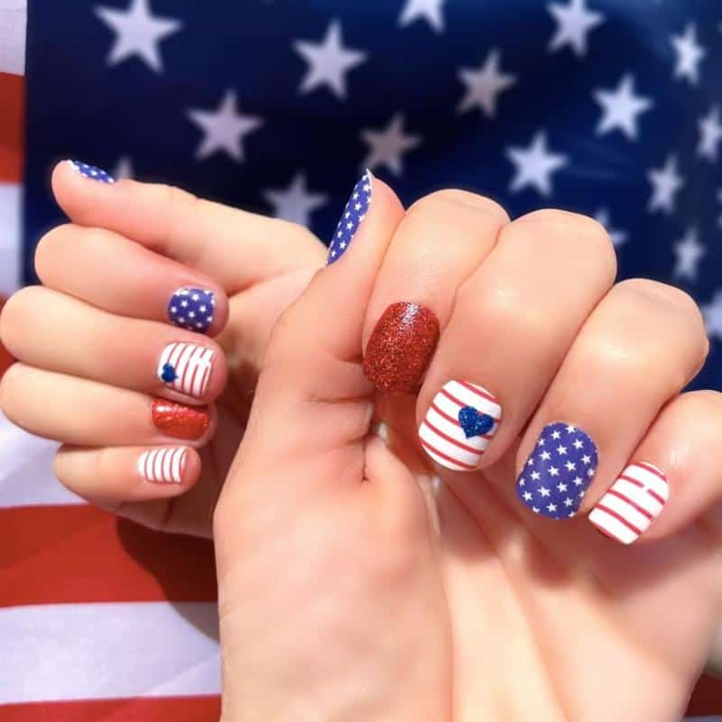 Patriotism Nails for Kids 1