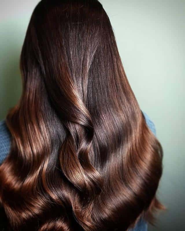 Red Highlights on Brown Hair: 40+ Most Trendy Ideas to Try Out 7 Rich amber-red highlights 2