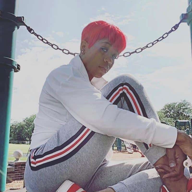 50+ Short Hairstyles For Black Women: 2022 Favorite Looks 17 Scarlet Pixie with Layered Top 3