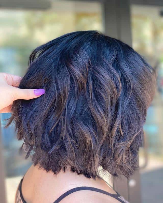 50+ Short Hairstyles For Black Women: 2022 Favorite Looks 3 Shaggy Bob For Black Women 1