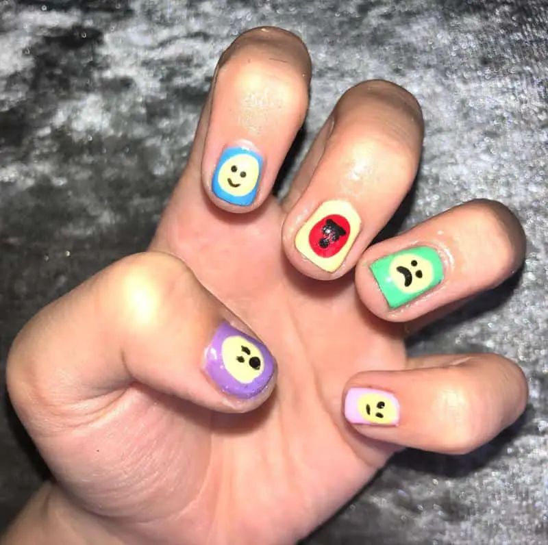 Smiley Faces Nails for Kids 1