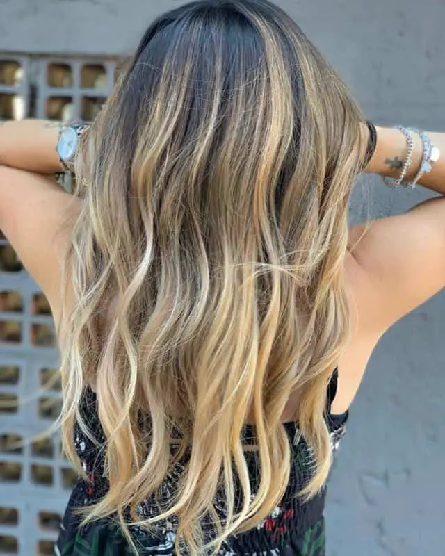 50+ Dark Roots with Blonde Hair Ideas (2023 Update) 25 Smoked Marshmallow Hair 2