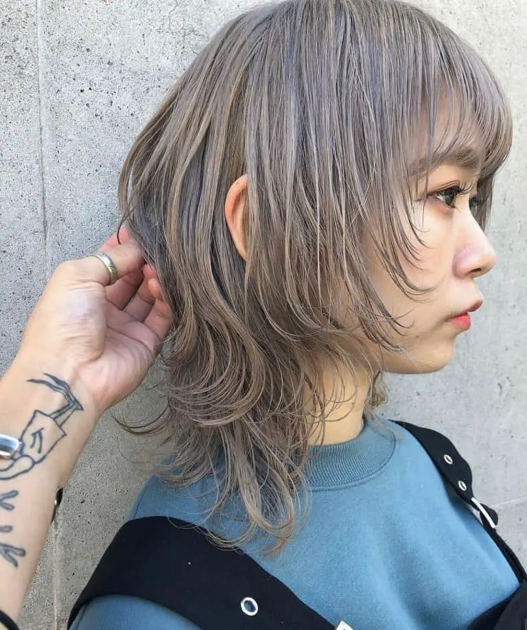 Wolf Cut Haitcut - Wavy Haircut