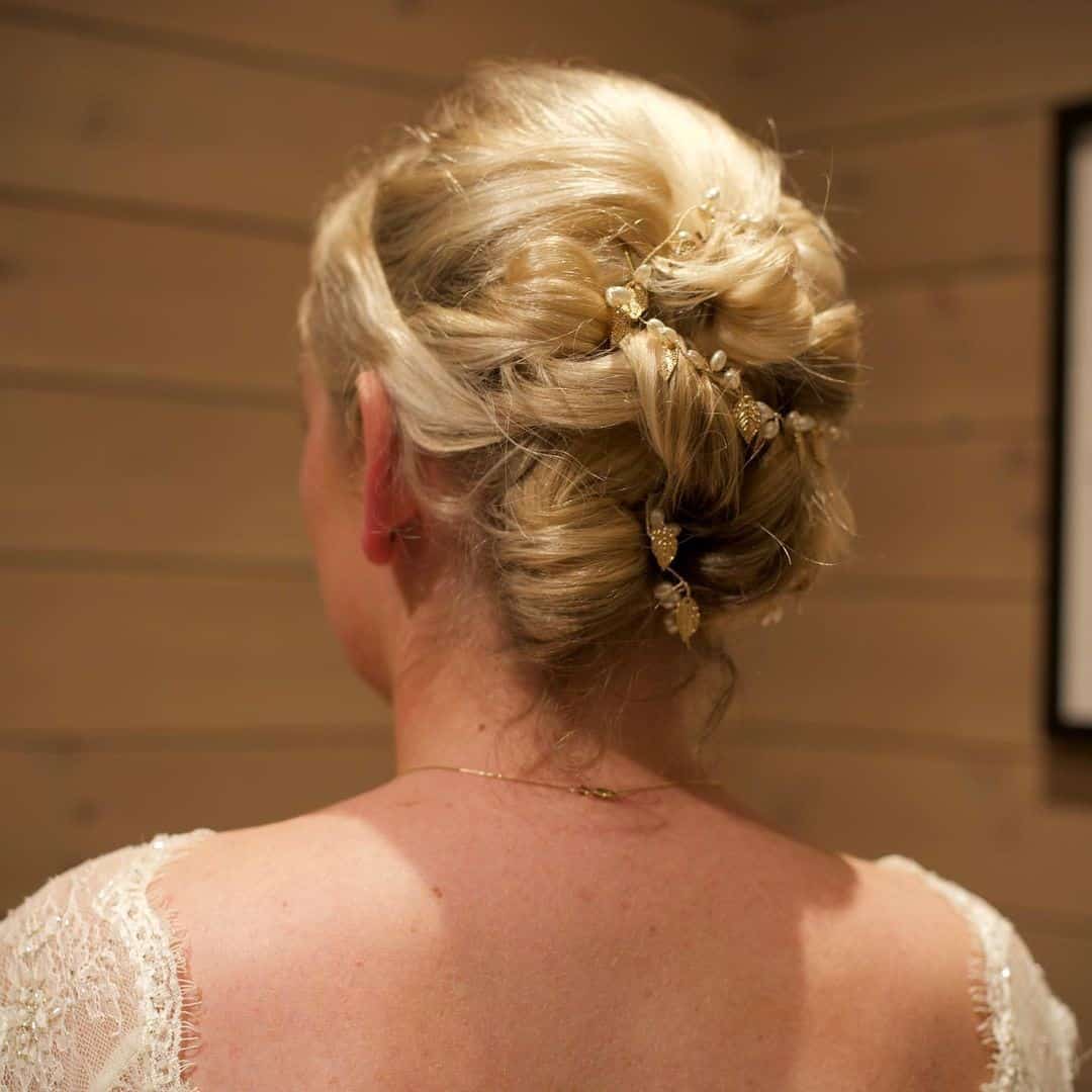 Updo For Short Hair Wedding 