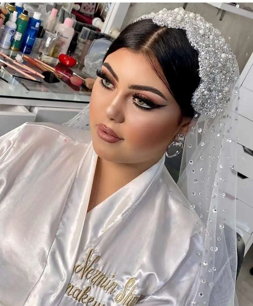 Wedding Hairstyle With Veil & A Crown 