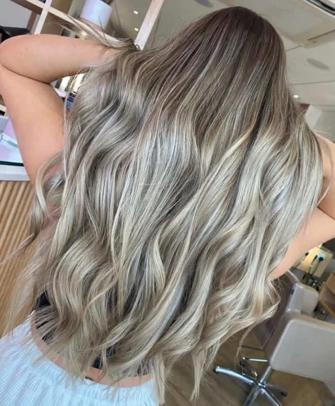 Hair Color Chart: Matching Hair Colors to Your Skin Tone (2023 Update) 14 Ash Blonde