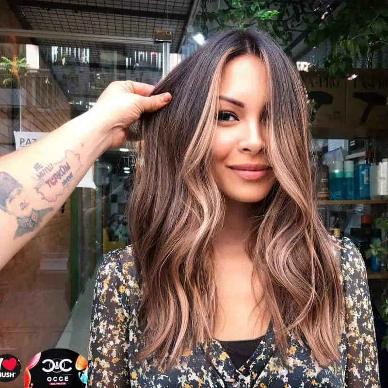 30+ Low Maintenance Haircuts for Thick Hair (2023 Update) 23 Balayage Hair Color