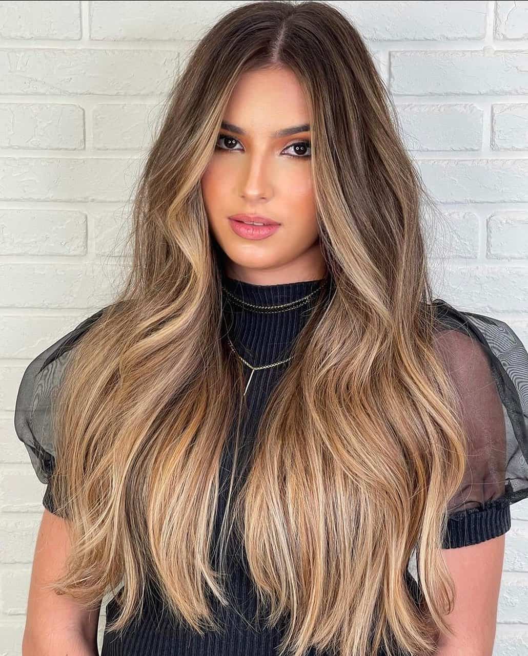 Balayage Vs. Ombré Vs. Highlights Vs. Babylights: The Only Hair Lightening Guide You'll Ever Need 2 Balayage