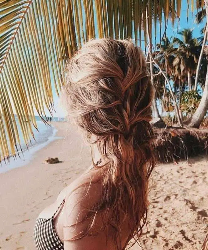 Beach Waves Half-Up, Half-Down Hairstyles 2