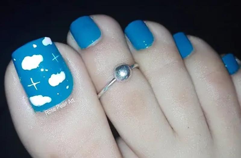 30 Magnificent Toe Nail Designs for Your Ideal Look (2023 Update) 16 Blue Toe Nails
