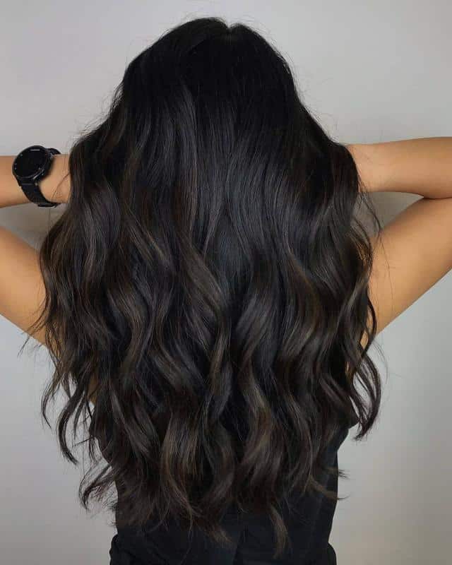 Hair Color Chart: Matching Hair Colors to Your Skin Tone (2023 Update) 36 Espresso Brown Hair