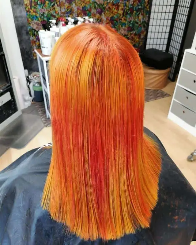 70+ Red Hairstyle With Highlights, Lowlights and Balayage (2023 Update) 29 Fiery Red Hairstyle With Highlights 3