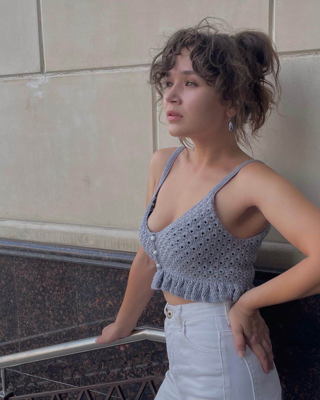Top 32 Unique Fringe Hairdos for Women: Different Hair Length And Colors (2023 Update) 5 Fringe Curly Hairstyles Messy Look