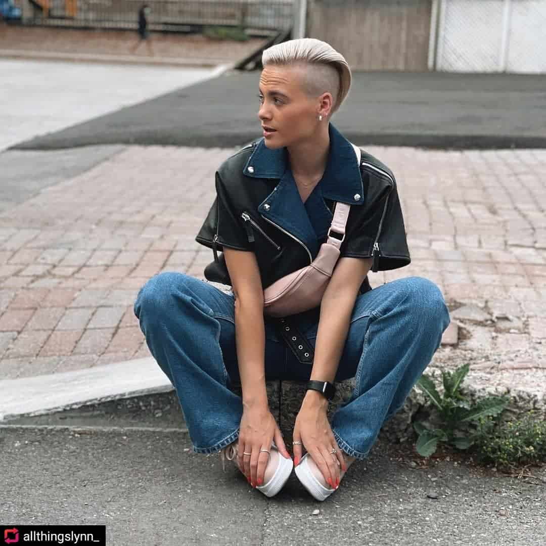 Two Block Haircut Vs. Undercut: Tips To Follow The Newest Korean Hair Trend 6 How To Style An Undercut Haircut Vs. The Two-Block Hairstyle