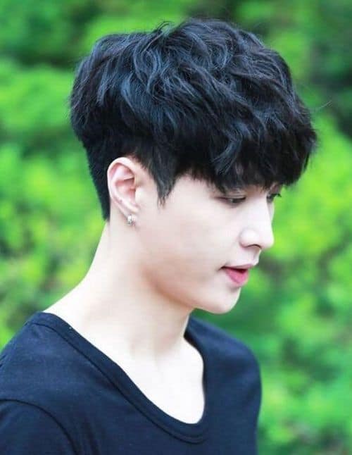Most Stylish Two-Block Haircut Designs: Creative Advice For Trendy Men 25 Medium And Wavy Two Block Haircut