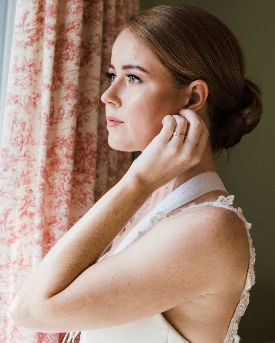 Natural Hair Color Wedding Look For Round Face