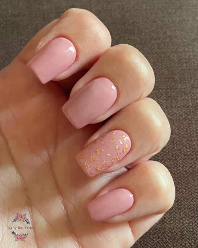 Nude Rose Gold Nails 1